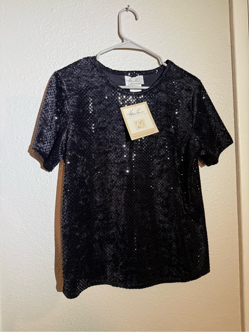 Kathie Lee Collection Black Sequin Short Sleeve Top Size M NWT